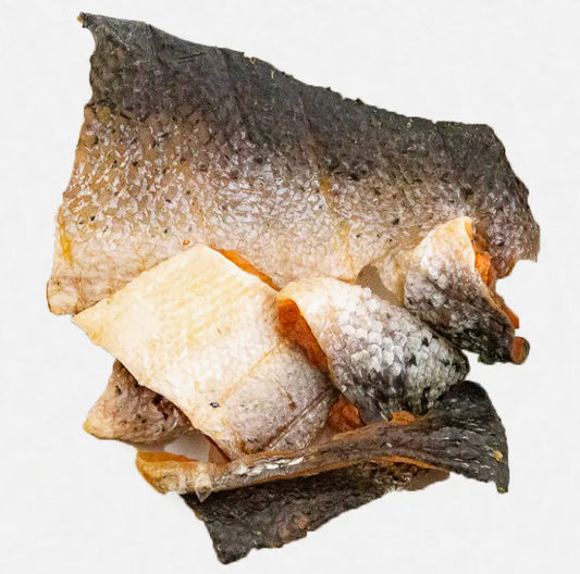 Wild n Fresh | Dehydrated Salmon Skin Twists  · 4 oz