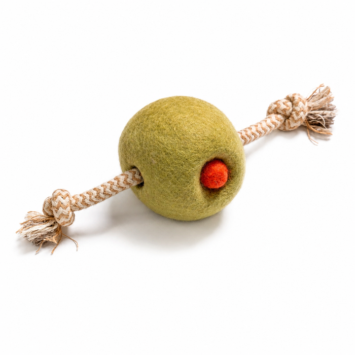 Awoo | Pimento Olive Felt &amp; Rope Tug Toy